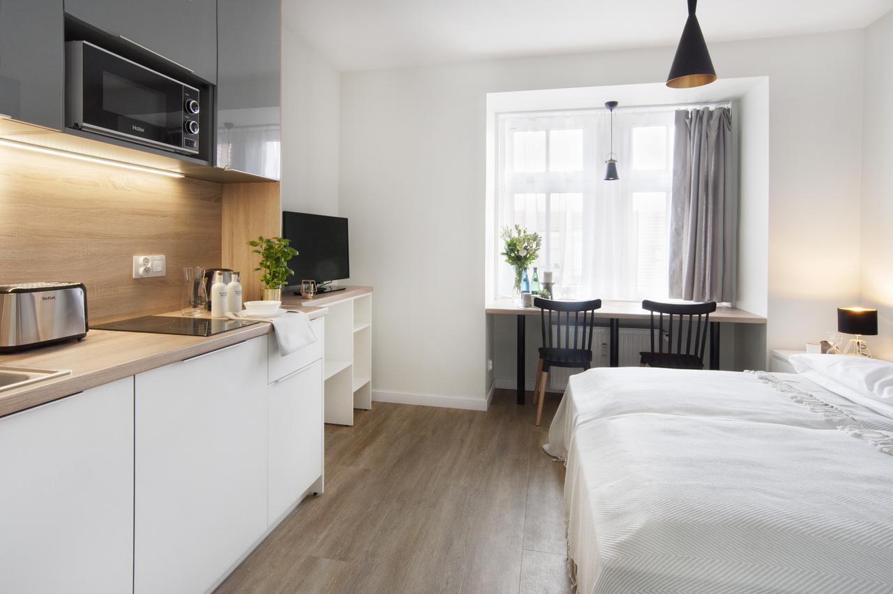 7 Continents Apartments Познань Экстерьер фото